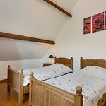 Вилла Hoeve T' Korenhof - *