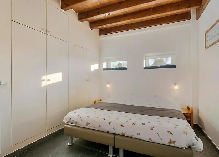 Villa Hoeve T' Korenhof - *