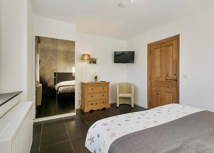 Villa Hoeve T' Korenhof - *